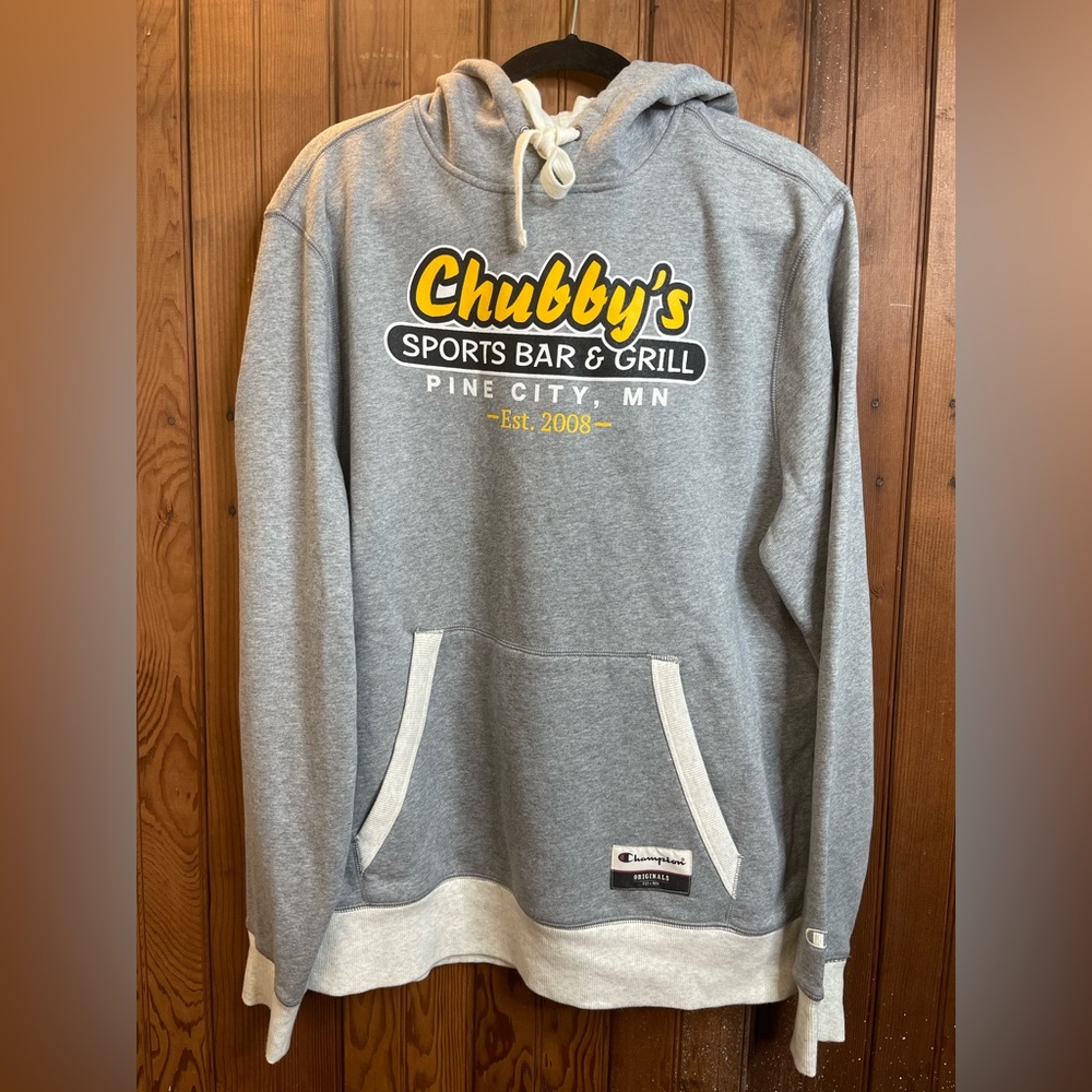 ⭐️Champion Gray Hoodie Chubby’s Sports Bar New! Size Large
